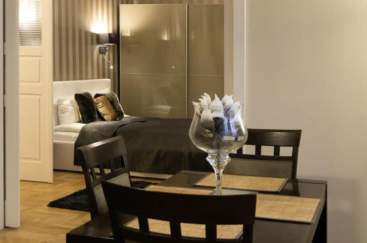 Premium Apartment By Hi5 - Lendvay Palace بودابست المظهر الخارجي الصورة