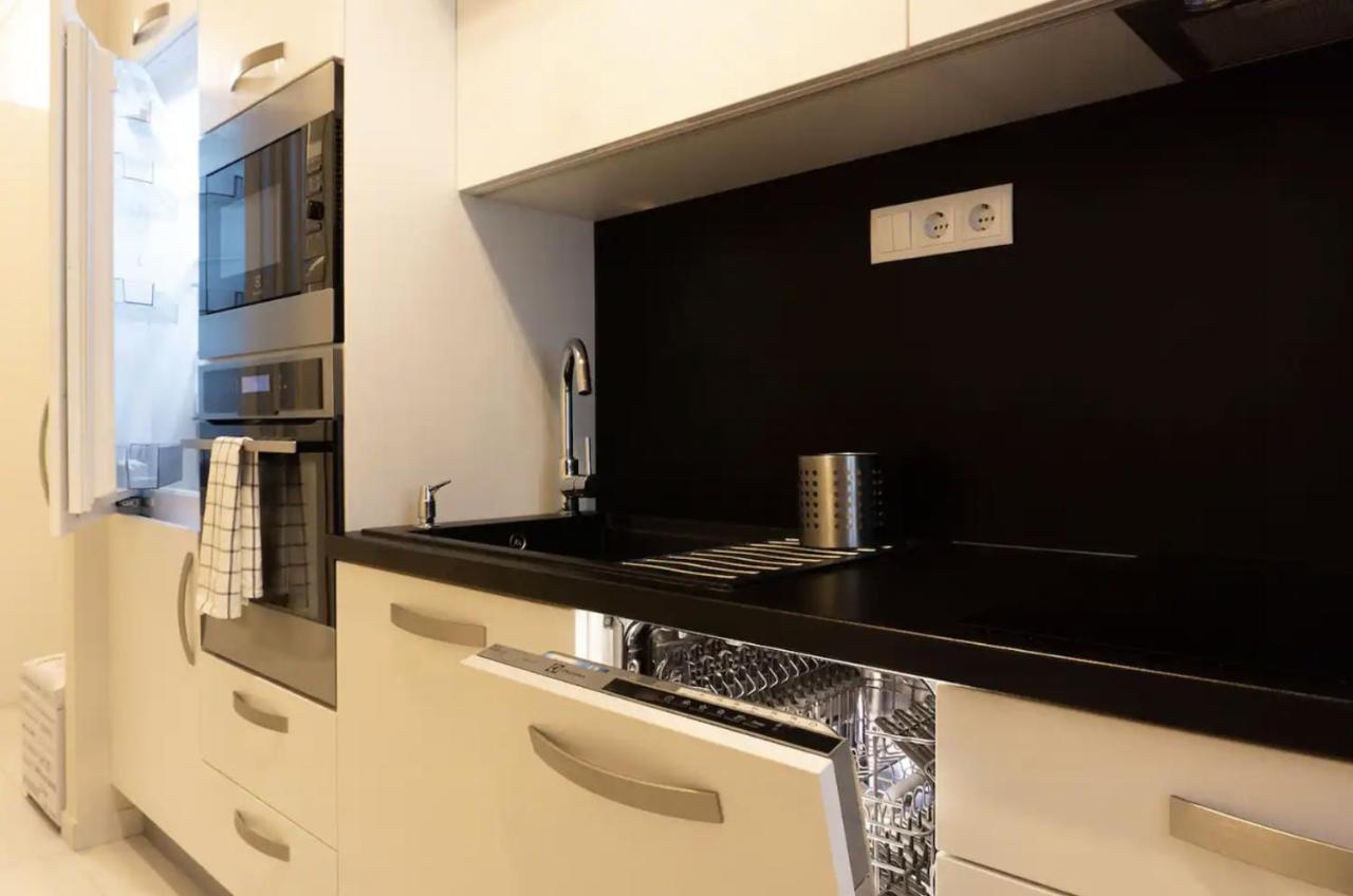 Premium Apartment By Hi5 - Lendvay Palace بودابست المظهر الخارجي الصورة