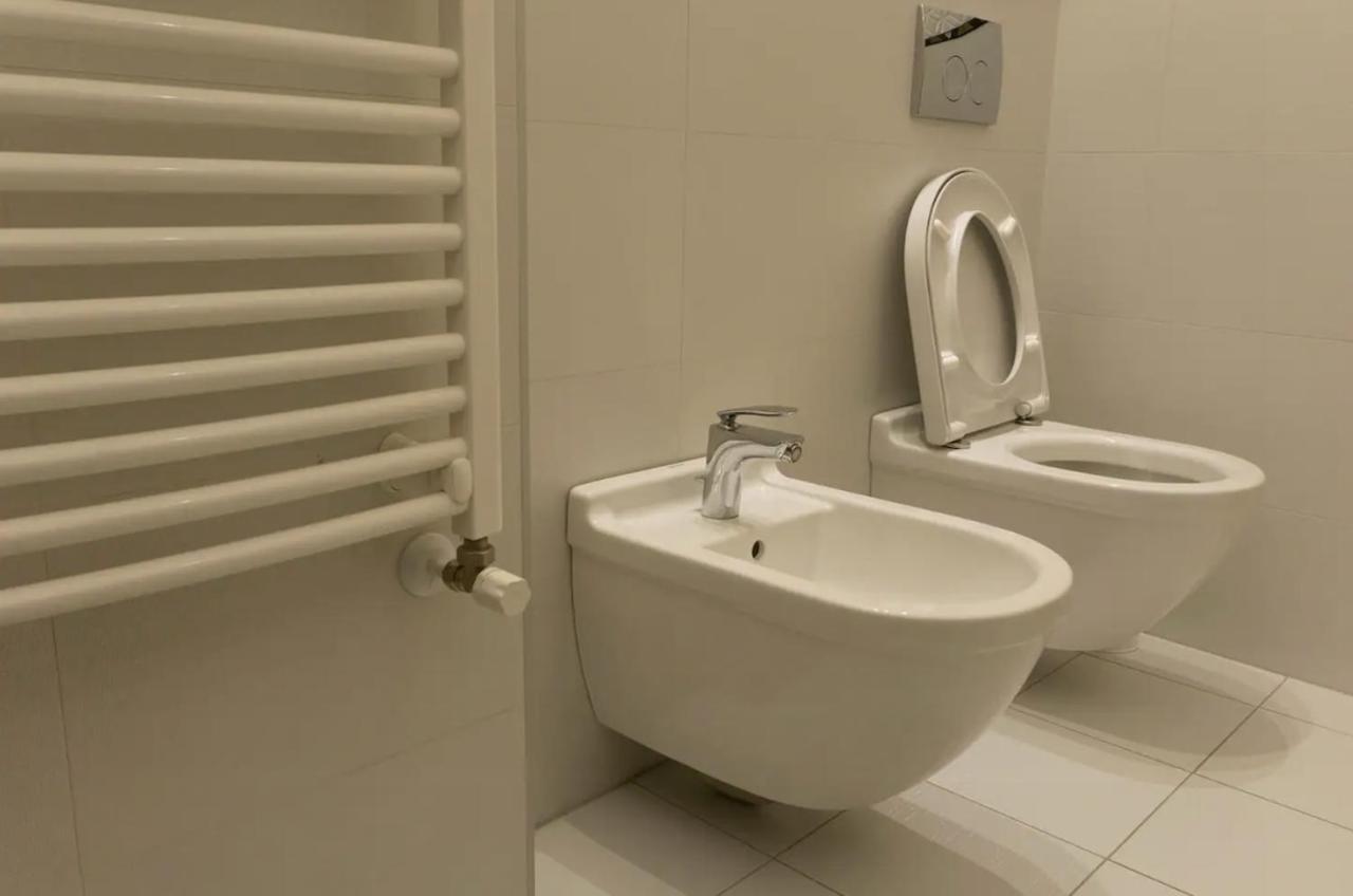 Premium Apartment By Hi5 - Lendvay Palace بودابست المظهر الخارجي الصورة